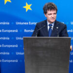 Nicușor Dan în fața tinerilor magistrați, un nou recital de incoerență și amatorism juridic